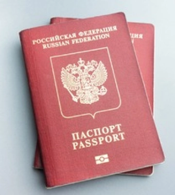 Відпустка за кордоном та російський паспорт дружини: головний прокурор Києва вляпався у скандал - розслідування