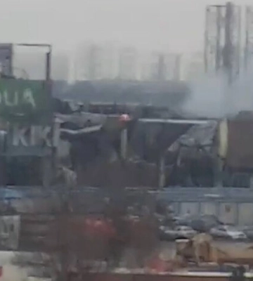 ЗСУ вдарили по базі окупантів в Маріуполі (відео)
