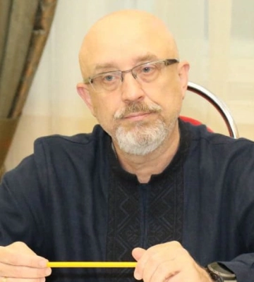 Украина готова предоставить любые гарантии, что оружие партнеров не будет использовано для обстрела РФ — Резников