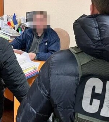 Посадовців Сумської ОВА підозрюють у привласненні коштів, які були виділені на відновлення області після бойових дій