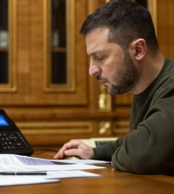 Зеленський провів засідання Ставки – вперше у подвійному форматі