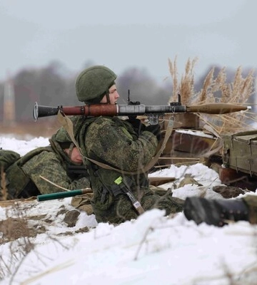 Росія перебуває в специфічній стадії та шукає можливості змінити перебіг війни – Зеленський