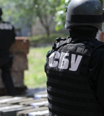 У Дніпрі вночі проходять обшуки у приміщеннях Податкової служби