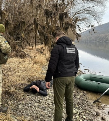 На Вінниччині затримали іноземця, який намагався вивезти за кордон п&#039;ятьох чоловіків