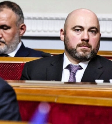 Столар из бывшей &quot;ОПЗЖ&quot; составит мандат, - нардеп &quot;ЕС&quot; Гончаренко