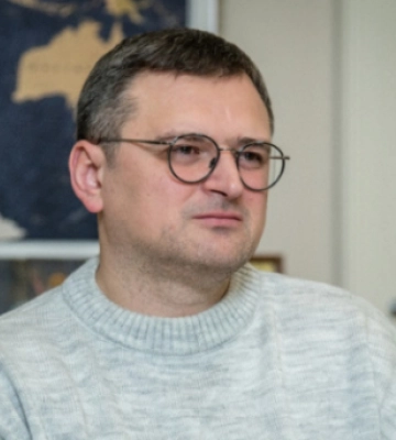 Кулеба запропонував Зеленському вирішити, чи розірвати відносини з Тегераном