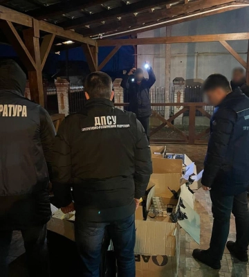 Сигарети з Молдови та фальсифікат алкоголю: на Львівщині викрили нелегальний продаж