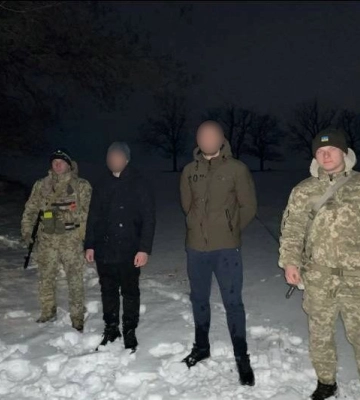 Намагайся піти до Молдови засніженим полем: на Одещині затримали двох чоловіків