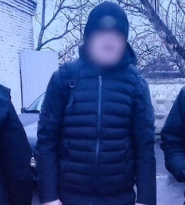 Волинянин організував наркобізнес, на якому заробляв пів мільйона щомісяця (фото, відео)