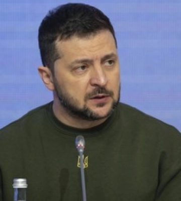 Будут ли ВСУ сдавать Бахмут: Зеленский расставил все точки над &quot;i&quot;
