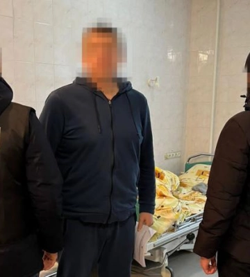 Привласнив автівку — СБУ оголосила підозру екс-голові Херсонської ОВА