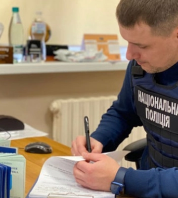 Чиновники Одеського порту допомагали морякам уникнути мобілізації