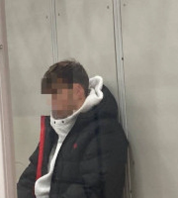Блогерів, які знущалися над дівчатами на вечірках у Києві, суд заарештував без права внесення застави