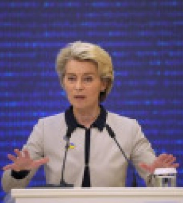 ЄС готує до 24 лютого десятий пакет санкцій проти росії на 10 млрд євро