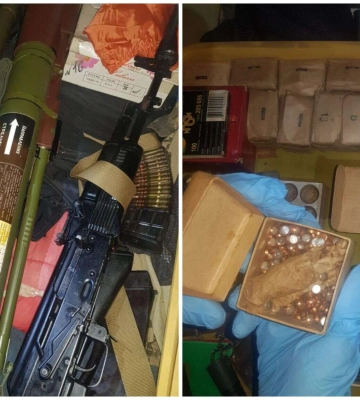 У мешканця Павлограда знайшли арсенал зброї та п&amp;#039;ять радіостанцій
