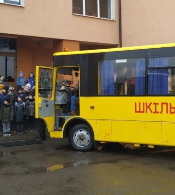 На Волині бракує шкільних автобусів: як діти доїжджають до навчальних закладів