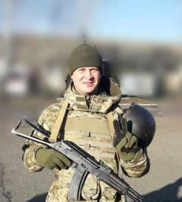 С пограничником Олегом Куштой, погибшим в бою возле Благодатного Донецкой области, простились во Львовской области. ФОТОрепортаж