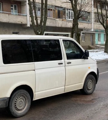 У Львові мікроавтобус травмував 39-річну жінку