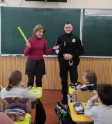 Луцьких ліцеїстів навчали робити флікери. ФОТО