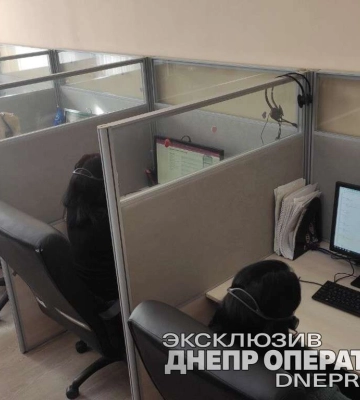 Щодня обробляються сотні дзвінків: як працює єдина гаряча лінія міськради Дніпра