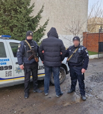 В Іршаві двоє чоловіків учинили бійку на автовокзалі