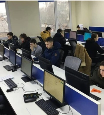 На Одещині в олімпіаді з інформатики взяла участь родина вундеркіндів