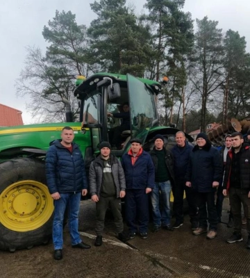 Вперше відразу три категорії тракториста здобули мешканці Рівненщини