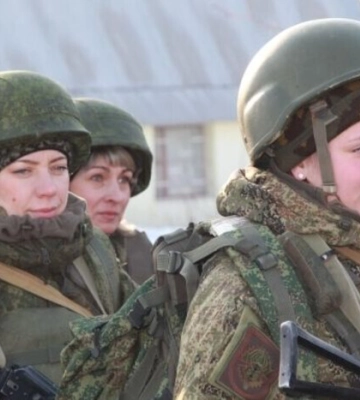 Противник вербує на війну жінок-в’язнів із окупованих територій
