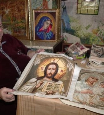 Майстриня з Рівненщини продає ікону, щоб допомогти ЗСУ