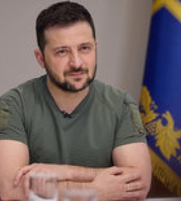 В Крыму и Белгороде по ТВ показали обращение Зеленского, переключить было нельзя: видео