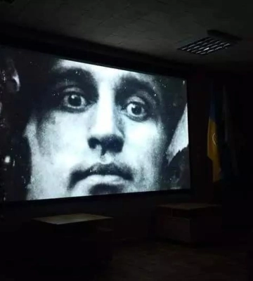 У Полтаві покажуть документальний фільм Артура Арояна «Сад Богів»