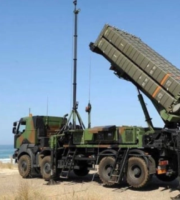 Украинские военные поехали обучаться управлению системой ПВО SAMP-T