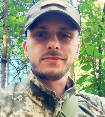 У Львові попрощалися зі загиблим Героєм Назаром Вальчишиним