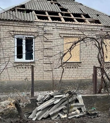 Через російські обстріли у Чорнобаївці пошкоджені електролінії та газопровід (ФОТО)