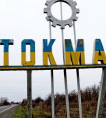 В місті Токмак Запорізької області росіяни виганяють місцевих із їх помешкань – Генштаб