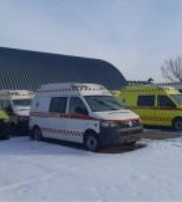 Збройним силам передали 26 автомобілів швидкої допомоги, конфіскованих з Житомирської митниці