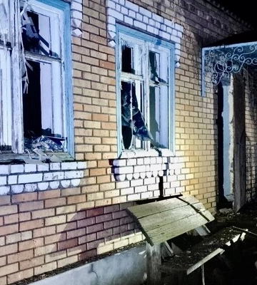 Нікопольський район знову під обстрілами. В Дніпропетровській облраді повідомили, як минула ніч