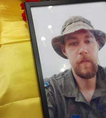 На Закарпатье похоронили погибшего в бою журналиста Дмитрия Кудрявцева