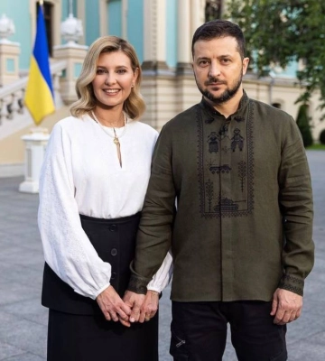 Зеленский трогательно поздравил супругу с днем рождения