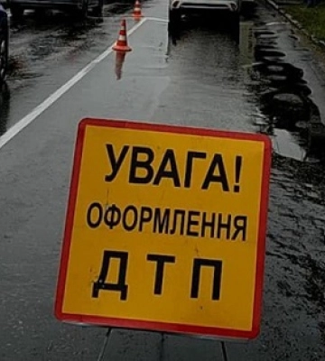 В центрі Сум ДТП ускладнила рух транспорту