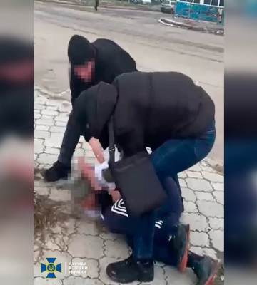 СБУ затримала двох російських агентів, які готували ракетні удари по залізничних вузлах та енергооб’єктах Одеси і Херсона