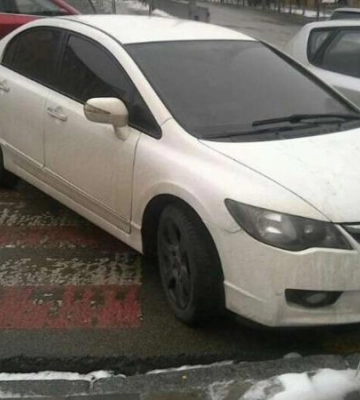 У Дніпрі за день покарали майже 3000 водіїв за неправильне паркування