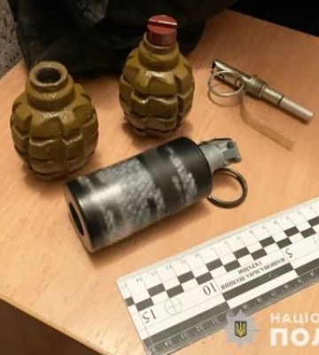 У Запоріжжі чоловік хотів підірвати гранатою себе і свою родину