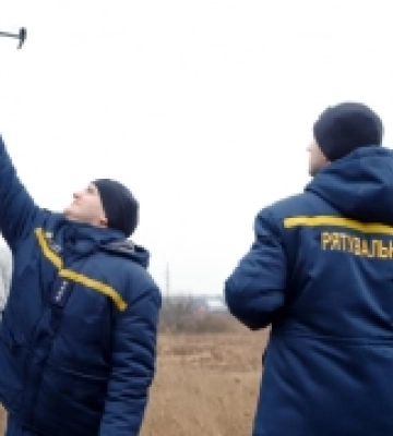 У Луцьку понад 20 рятувальників навчилися керувати безпілотниками