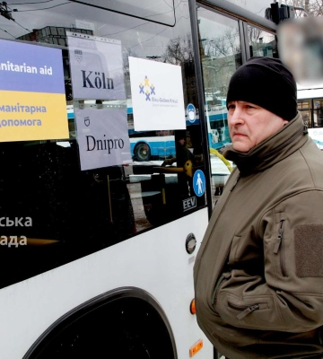Дніпро отримав від німецького міста п’ять великих комфортних автобусів