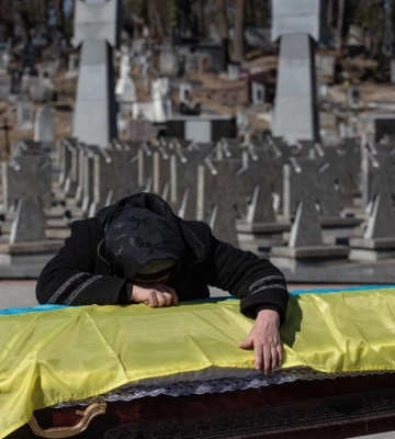 В Ізюмі почали перепоховання жертв російської агресії