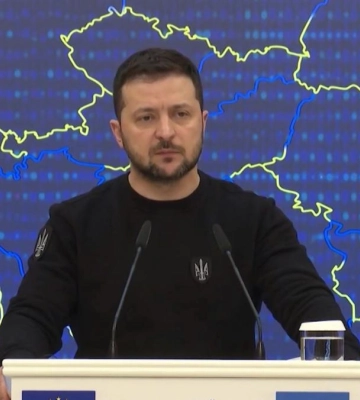 Президент Володимир Зеленський звернувся до українців, які вже розслабились і нагадав, що війна з Росією триває (ВІДЕО)