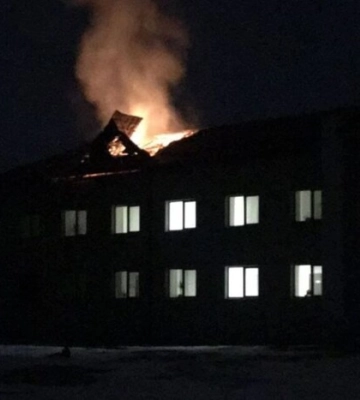 Окупанти обстріляли Вовчанськ: горить поліклініка
