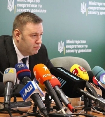 Екс-міністр енергетики розкритикував регулятора за штрафи для обленерго