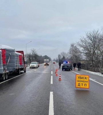 Два тижні в реанімації: що відомо про стан школярки, яку збив водій у Луцькому районі